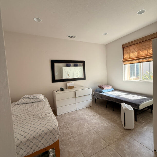 room with two bed